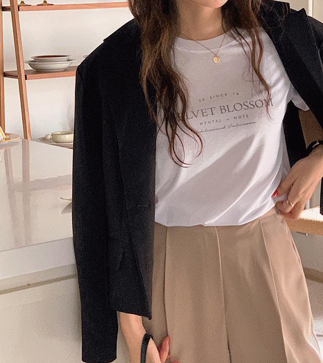 (2color)샤인 레터링 소프트 루즈핏 봄 반팔 티셔츠
